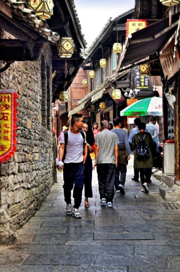 女朋友一吵架就砸电脑屏幕砸手机该怎么办？游戏画面